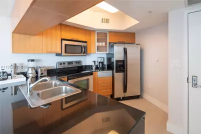 1750 N Bayshore #2602, Miami, FL 33132 - Photo 5