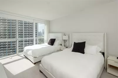 1750 N Bayshore #2602, Miami, FL 33132 - Photo 9