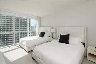 1750 N Bayshore, Miami, FL 33132 - Photo 9