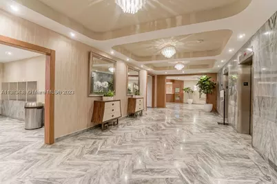 5401 Collins #601, Miami Beach, FL 33140 - Photo 3