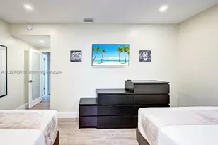 801 Harrison, Hollywood, FL 33019 - Photo 31