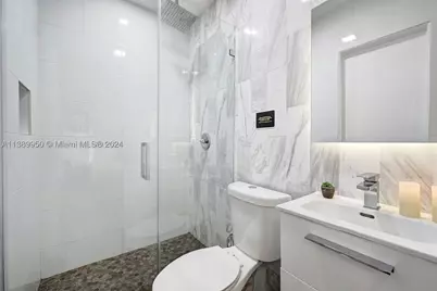 801 Harrison, Hollywood, FL 33019 - Photo 23