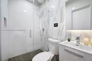 801 Harrison, Hollywood, FL 33019 - Photo 23