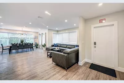 801 Harrison, Hollywood, FL 33019 - Photo 15