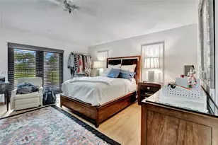 4716 University, Coral Gables, FL 33146 - Photo 15