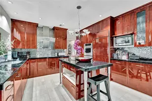 4716 University, Coral Gables, FL 33146 - Photo 9