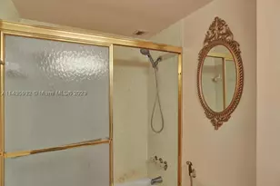 18051 Biscayne, Aventura, FL 33160 - Photo 35