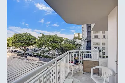 18051 Biscayne #304, Aventura, FL 33160 - Photo 39