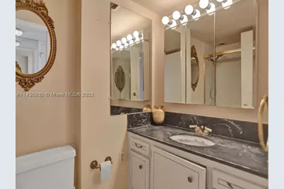 18051 Biscayne #304, Aventura, FL 33160 - Photo 33