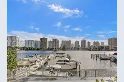 18051 Biscayne #304, Aventura, FL 33160 - Photo 47