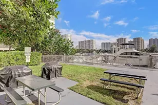 18051 Biscayne, Aventura, FL 33160 - Photo 49