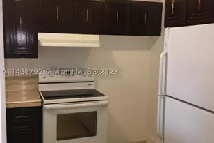 498 NW 165th St, Miami, FL 33169 - Photo 3
