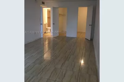 498 NW 165th St #D205, Miami, FL 33169 - Photo 17