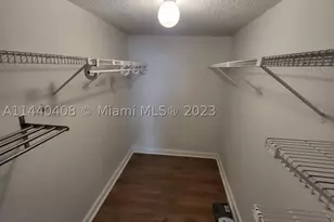 13499 Biscayne, North Miami, FL 33181 - Photo 19