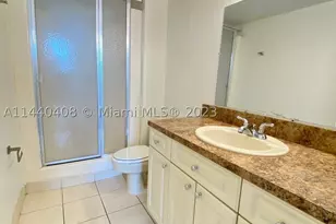 13499 Biscayne, North Miami, FL 33181 - Photo 9