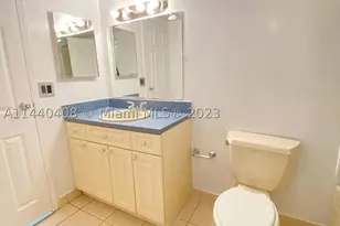 13499 Biscayne, North Miami, FL 33181 - Photo 11