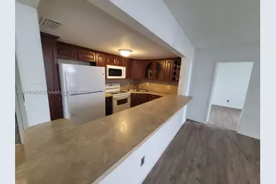 13499 Biscayne #1408, North Miami, FL 33181 - Photo 5