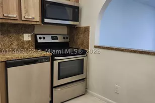 13499 Biscayne, North Miami, FL 33181 - Photo 9