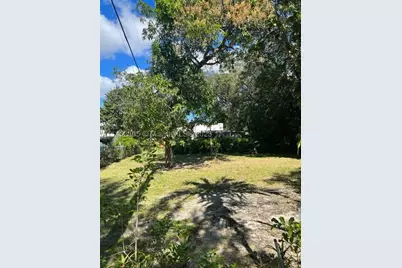 821 NE 120th, Biscayne Park, FL 33161 - Photo 1