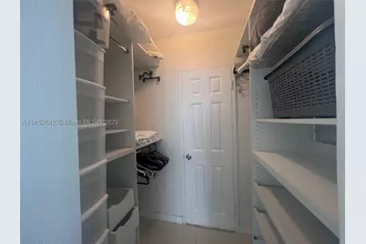 100 Lincoln #501, Miami Beach, FL 33139 - Photo 9