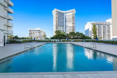5601 Collins #1514, Miami Beach, FL 33140 - Photo 7