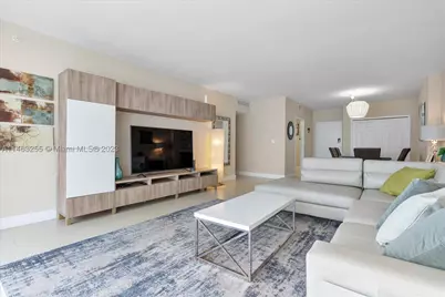 5601 Collins #1514, Miami Beach, FL 33140 - Photo 17