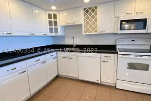13499 Biscayne, North Miami, FL 33181 - Photo 5