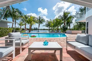 2500 NE 199th, Miami, FL 33180 - Photo 1