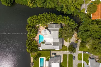 2500 NE 199th, Miami, FL 33180 - Photo 67