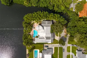 2500 NE 199th, Miami, FL 33180 - Photo 67