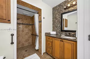 2500 NE 199th, Miami, FL 33180 - Photo 41