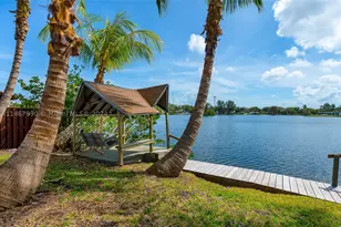 2500 NE 199th, Miami, FL 33180 - Photo 61