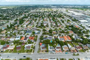 901 E 32nd, Hialeah, FL 33013 - Photo 21