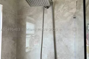 181 NE 14th, Hallandale Beach, FL 33009 - Photo 5