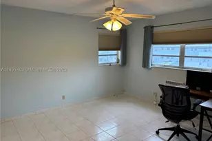 181 NE 14th, Hallandale Beach, FL 33009 - Photo 13