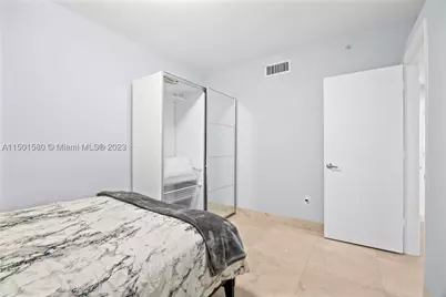 6365 Collins #4106, Miami Beach, FL 33141 - Photo 23