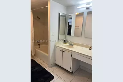 290 174th #702, Sunny Isles Beach, FL 33160 - Photo 15