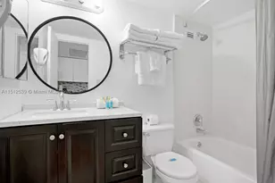 19201 Collins, Sunny Isles Beach, FL 33160 - Photo 5
