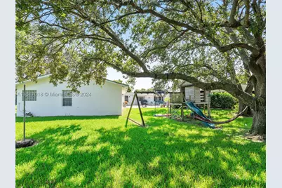 5901 SW 160th, Southwest Ranches, FL 33331 - Photo 5