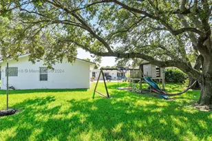 5901 SW 160th, Southwest Ranches, FL 33331 - Photo 5