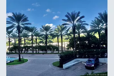 10275 Collins #230, Bal Harbour, FL 33154 - Photo 7