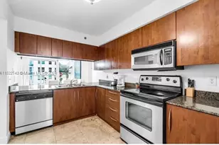 1200 Brickell Bay, Miami, FL 33131 - Photo 9