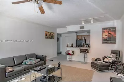 5860 W Sample #104, Coral Springs, FL 33067 - Photo 7