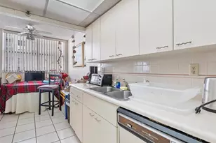 290 174th, Sunny Isles Beach, FL 33160 - Photo 9