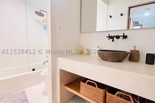 100 Lincoln, Miami Beach, FL 33139 - Photo 11