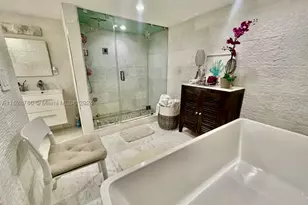 20225 NE 34th, Aventura, FL 33180 - Photo 31