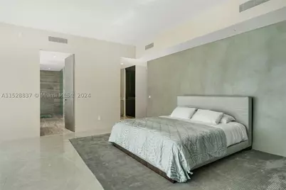 18975 Collins #2000, Sunny Isles Beach, FL 33160 - Photo 9