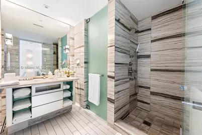 2201 Collins #814, Miami Beach, FL 33139 - Photo 23