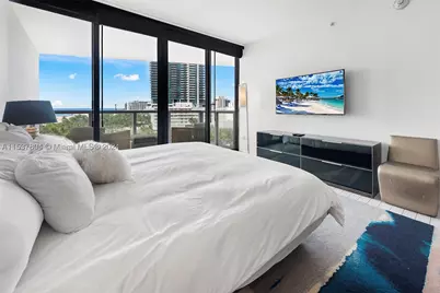 2201 Collins #814, Miami Beach, FL 33139 - Photo 17