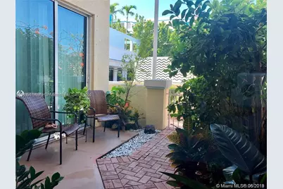9172 Collins #13, Surfside, FL 33154 - Photo 9